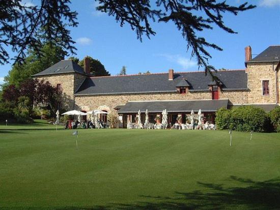 Cottage Sur Le Domaine Du Golf De La Bretesche Missillac Exterior photo
